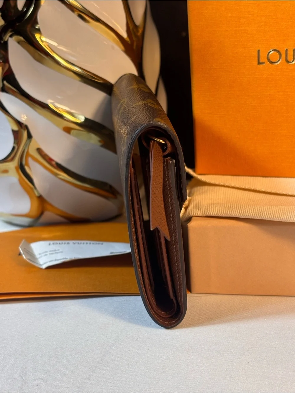 Louis Vuitton great dent